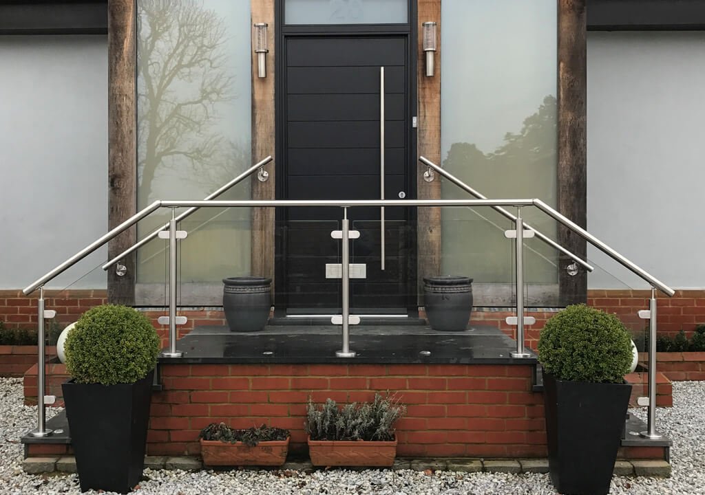 modular glass railing in chennai